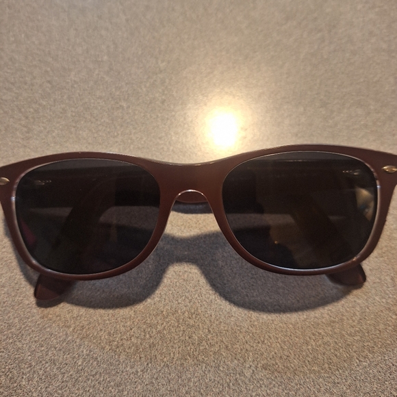 Ray Ban New Wayfarer 52mm - Picture 2 of 4